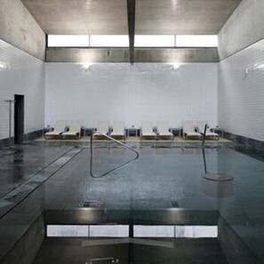 Piscine couverte, piscine extérieure