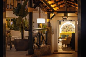 مدخل المنشأة