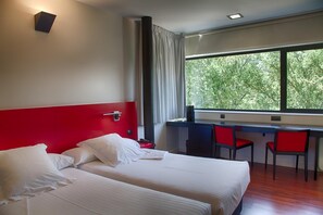 1 bedroom, minibar, in-room safe, desk
