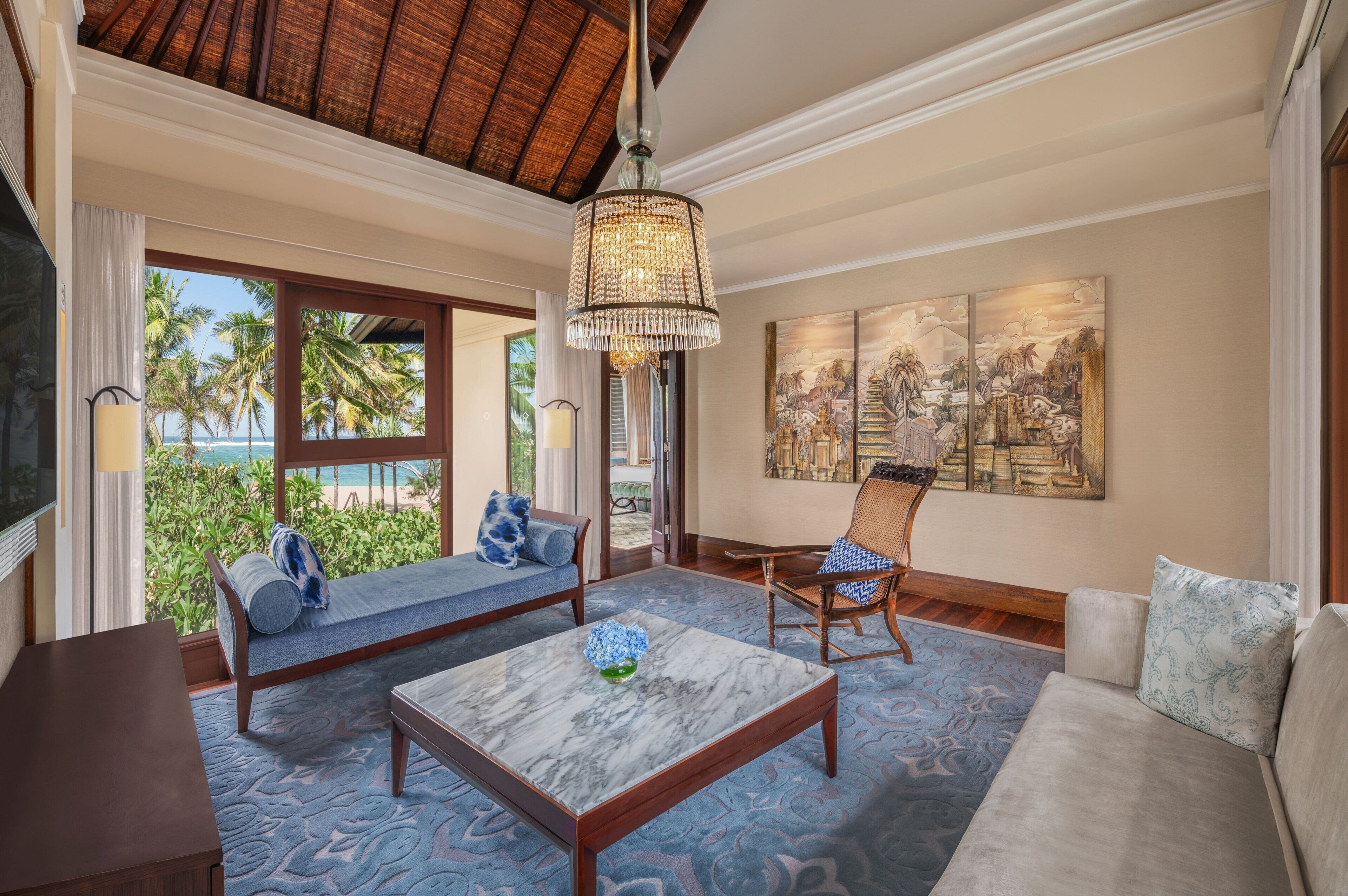 1 bedroom, egyptian cotton sheets, hypo-allergenic bedding, down duvets