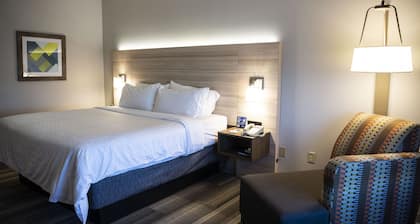 Holiday Inn Express & Suites Sedalia by IHG