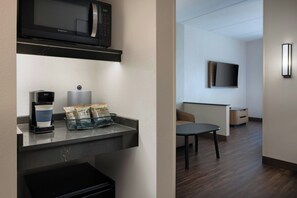 Bar (on property) - Fairfield Inn & Suites Lake City (Lake City)