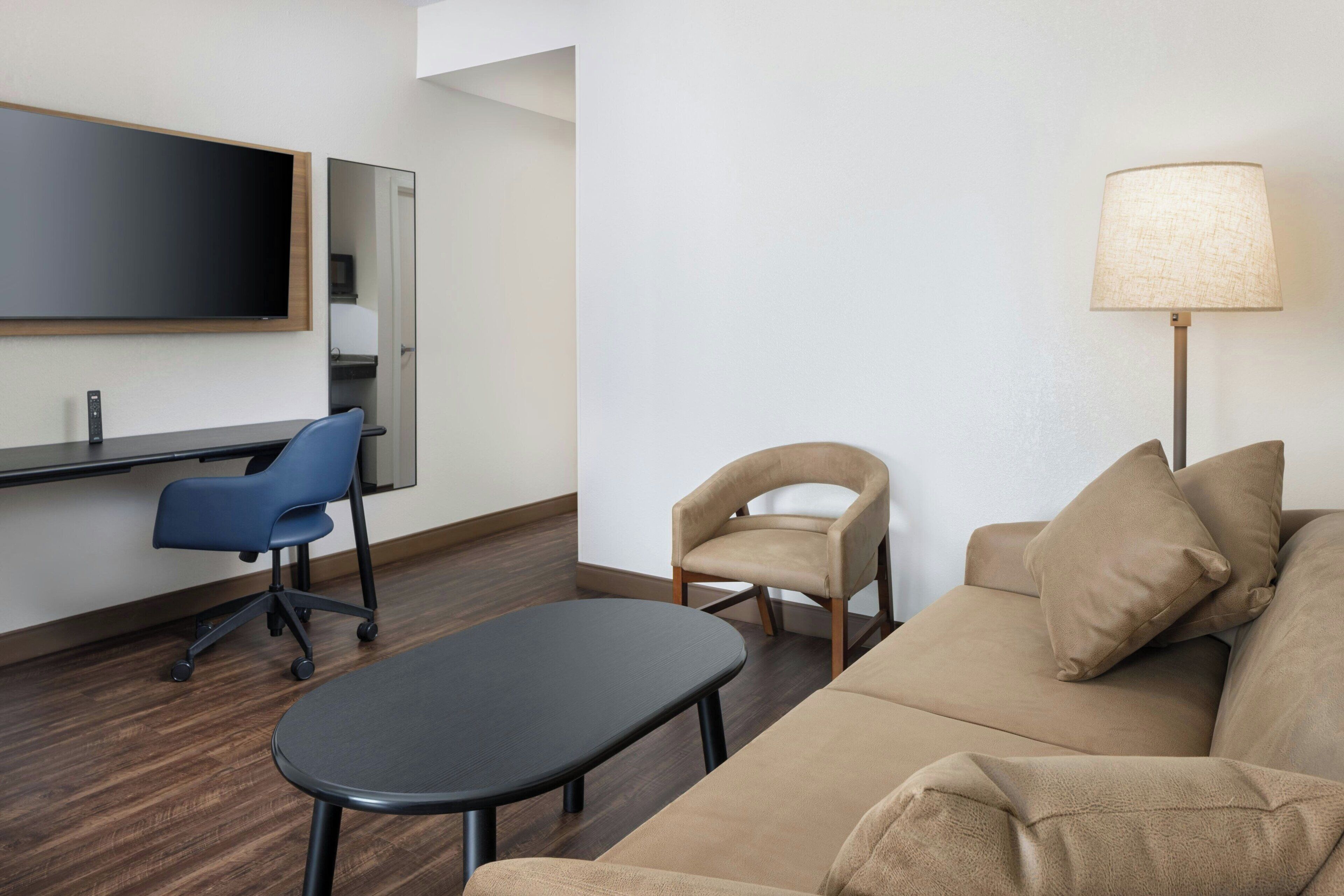 32-inch smart tv with cable channels, tv, netflix