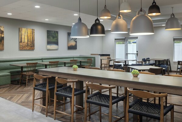 Desayuno continental incluido todos los días