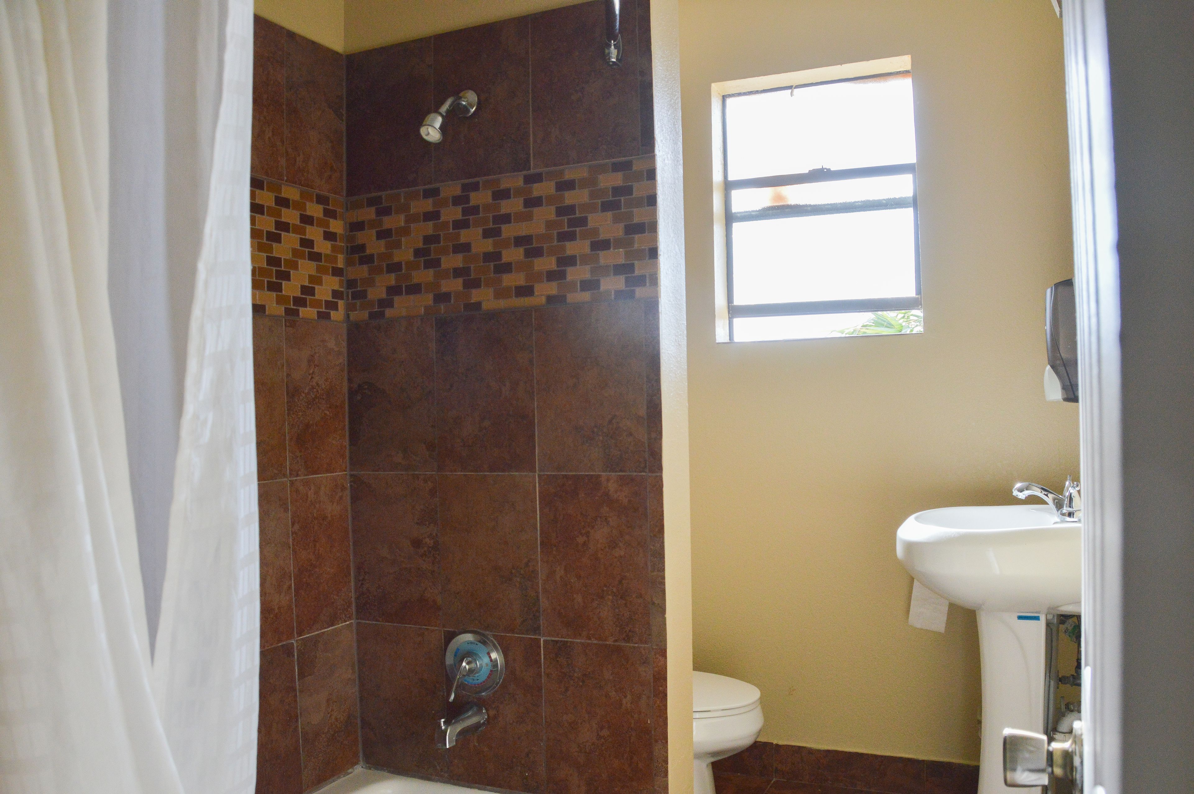 Suite, no fumadores | Baño | Toallas