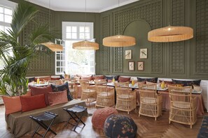 3 Restaurants, Mittagessen, Abendessen, lokale und internationale KĂŒche