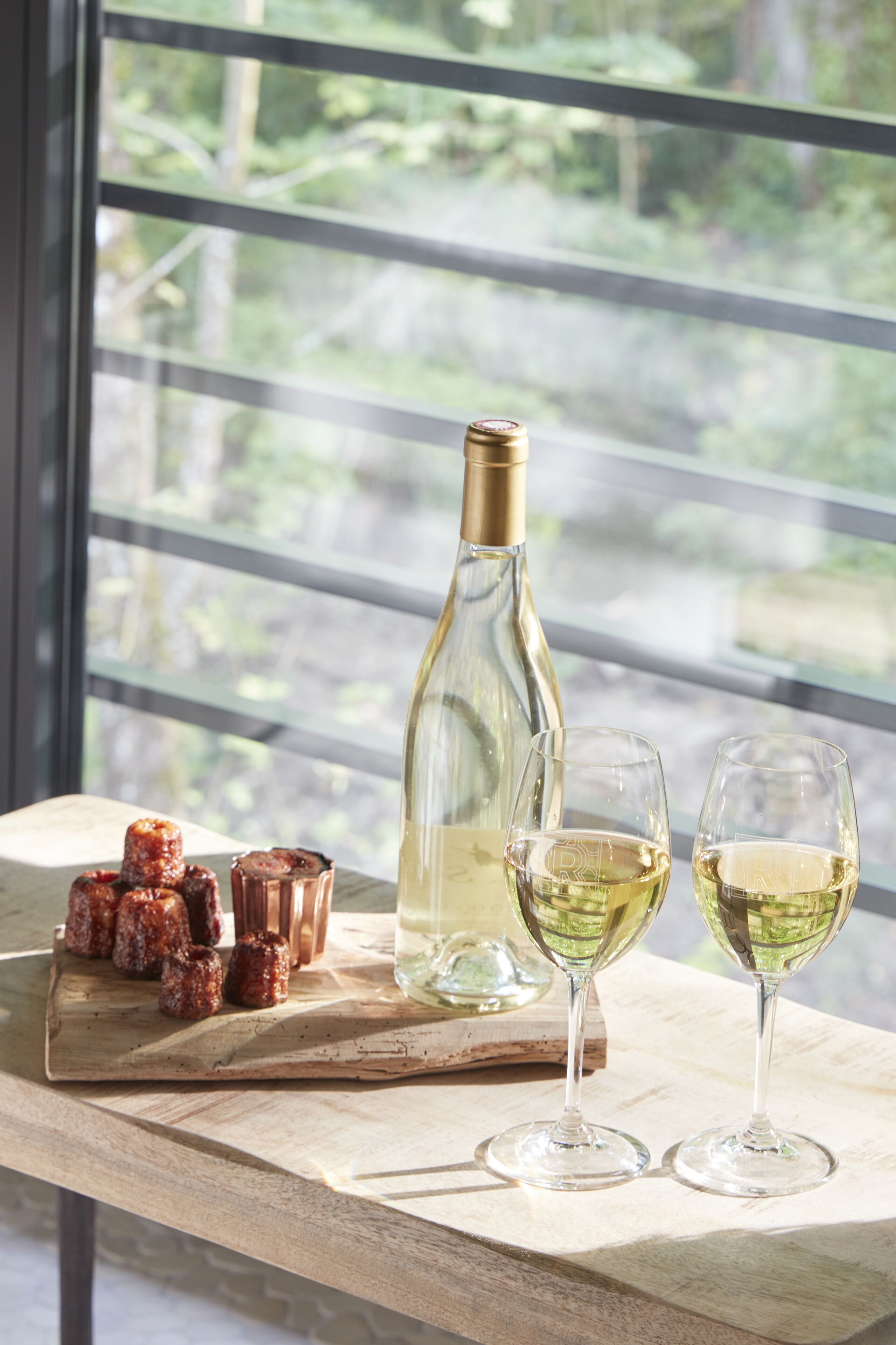 deluxe double room (le cygne) | egyptian cotton sheets, premium bedding, individually decorated