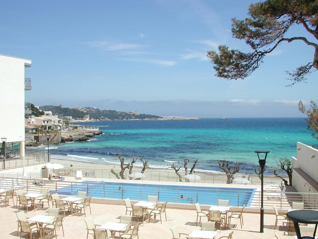 Piscine couverte, piscine extérieure