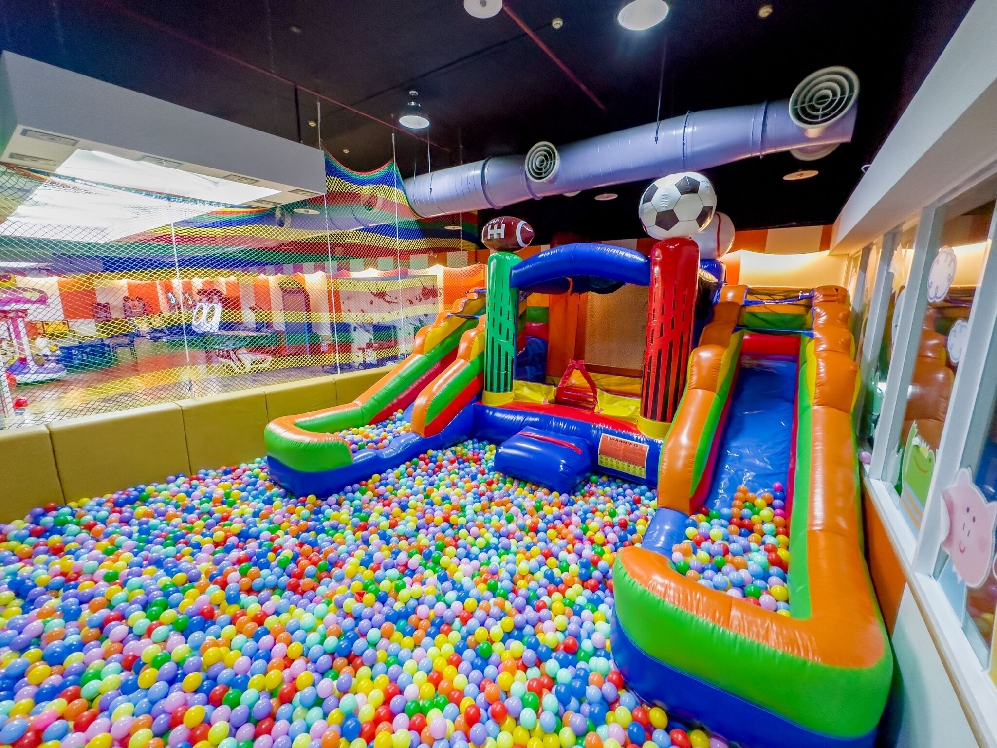 children’s play area – indoor
