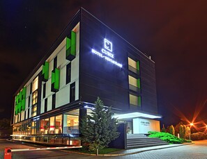Exterior - Hotel Cubix (Brasov)