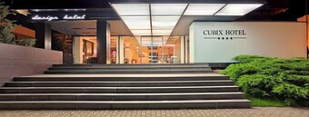 Hotel Cubix