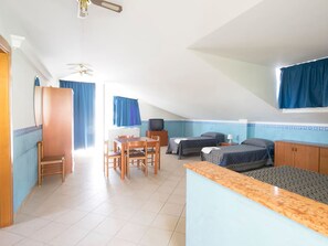 Allergitestet sengetøy, skrivebord, lydisolert og wi-fi (inkludert)