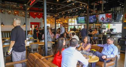 Holiday Inn Express & Suites Albuquerque Historic Old Town by IHG