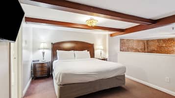 1 bedroom, down duvets, pillow-top beds, individually decorated