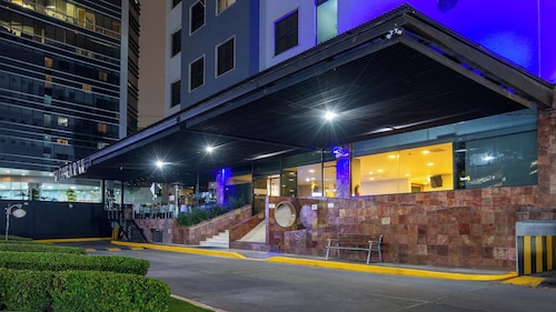 Holiday Inn Express Mexico Santa Fe by IHG