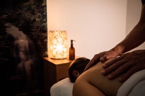 Schwangerschaftsmassagen, Sportmassagen, Reflexologie, 1 Behandlungsraum