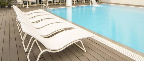 Outdoor pool, pool loungers