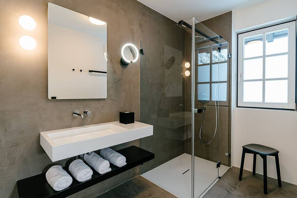 shower, rainfall showerhead, designer toiletries, hair dryer