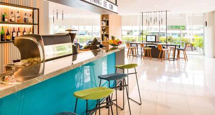 ibis Bangkok Sathorn