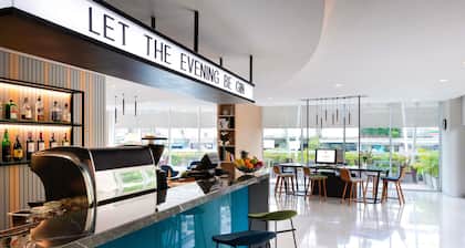 ibis Bangkok Sathorn