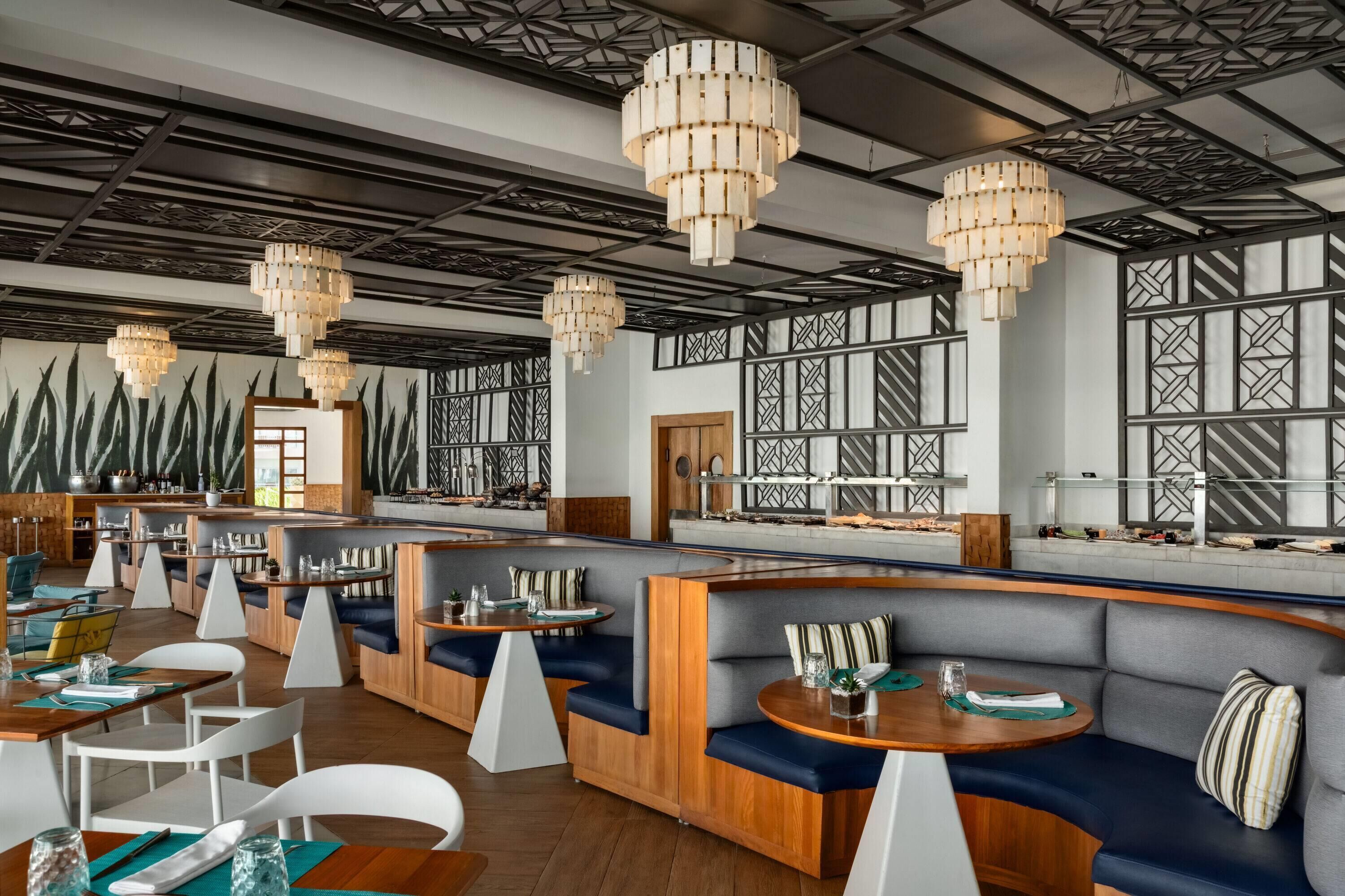 19 restaurants servant le petit déjeuner, spécialités Cuisine française