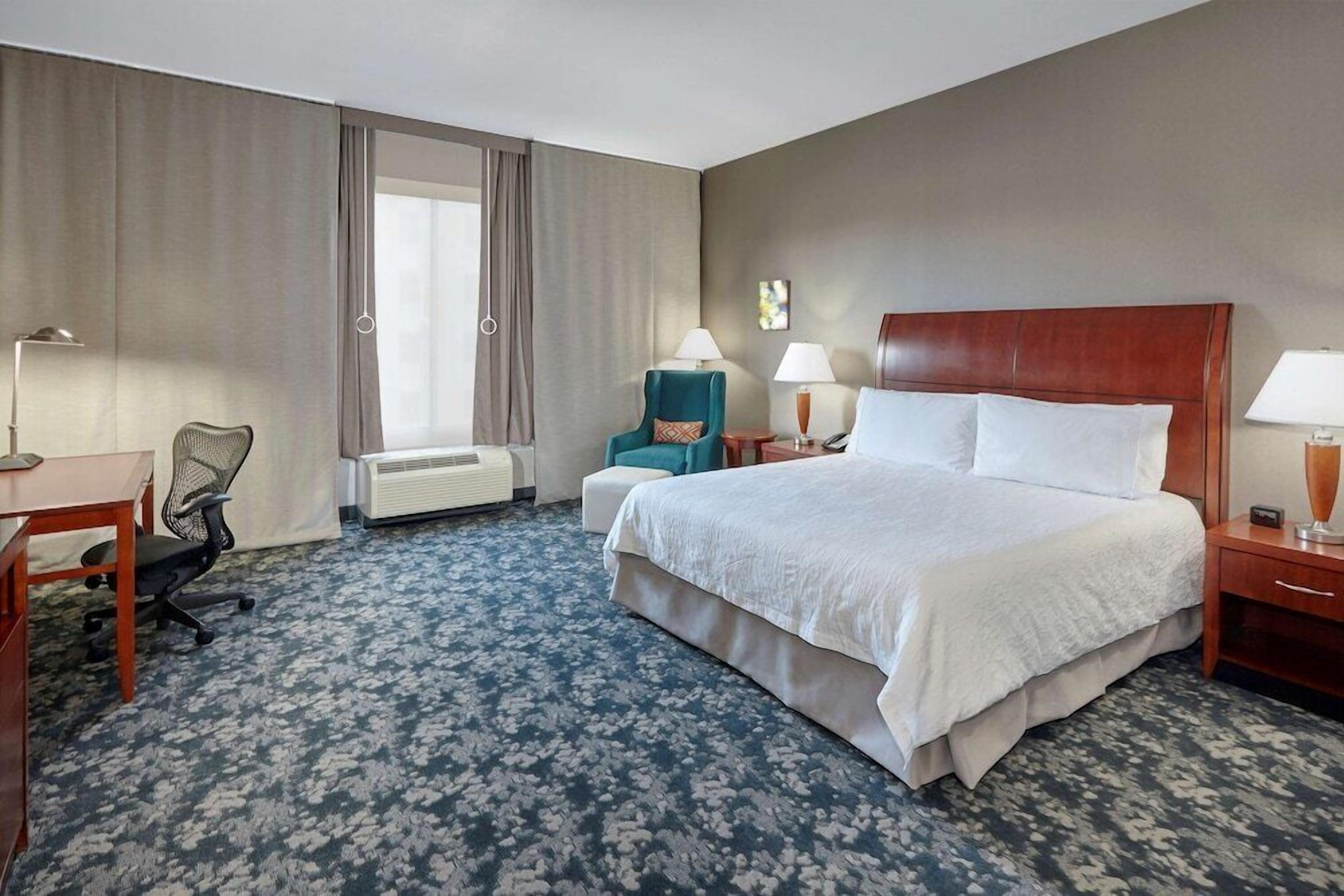 In-room safe, desk, laptop workspace, blackout drapes