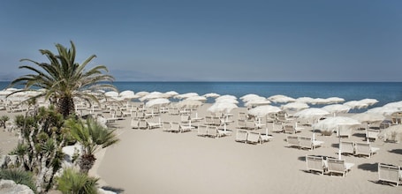 Vista dalla struttura. Circeo Park Hotel