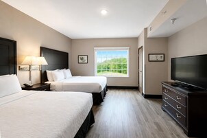 Suite, 1 Bedroom, Non Smoking | Down comforters, desk, laptop workspace, blackout drapes