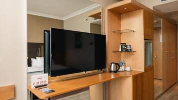 Standard Oda, 1 Çift Kişilik veya 2 Tek Kişilik Yatak | Minibar, in-room safe, blackout drapes, free cribs/infant beds