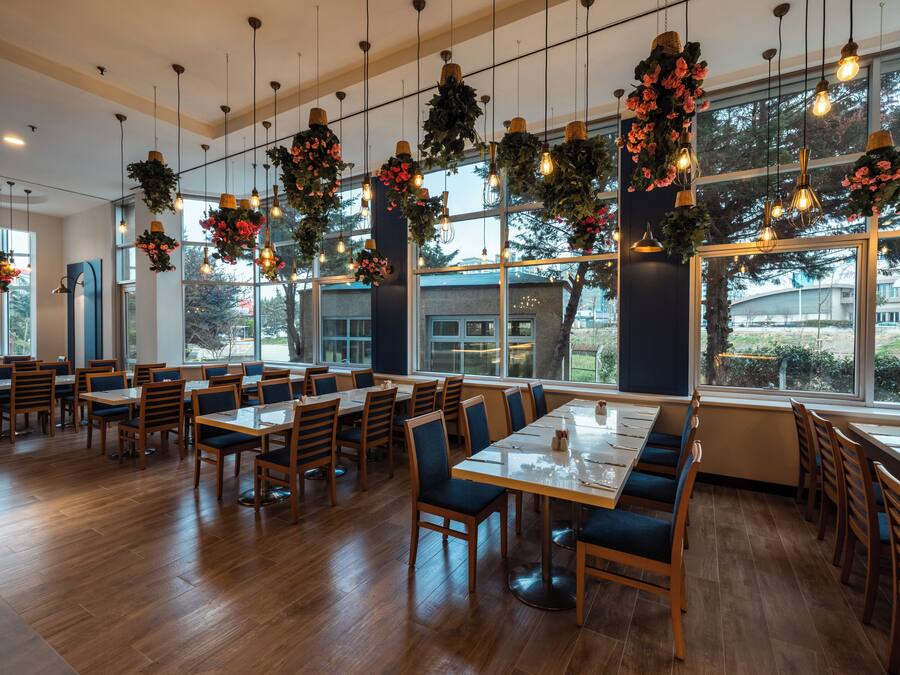 Café da manhã, almoço e jantar