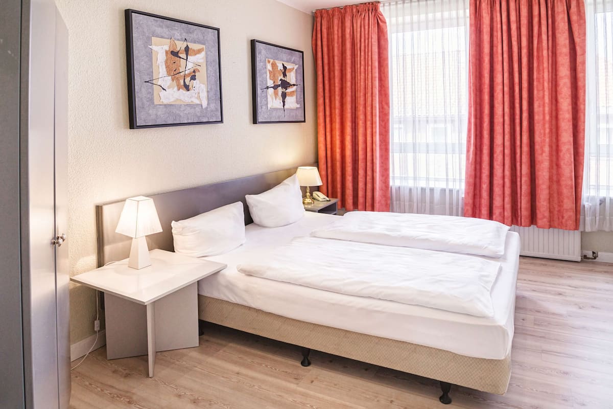 Standard Room, 1 Double Bed