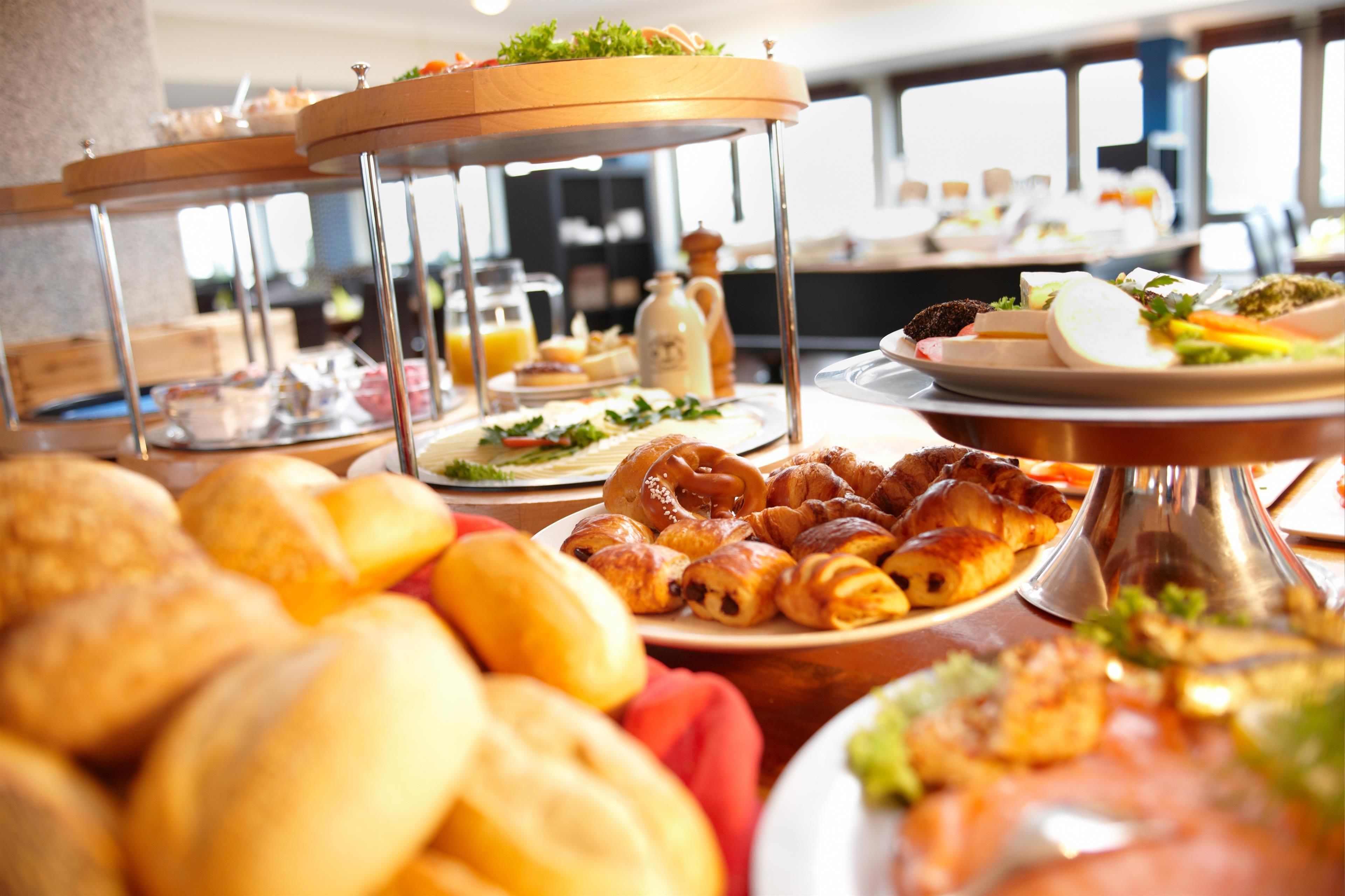 Daily buffet breakfast (EUR 14 per person)