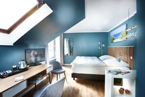 Standard Room, 1 Double Bed | Desk, iron/ironing board, free WiFi, bed sheets - Hotel Liegeplatz 13 Kiel by Première Classe (Kiel)