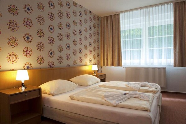 Allergikerbettwaren, Zimmersafe, schallisolierte Zimmer