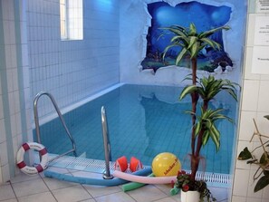 Innenpool, Außenpool