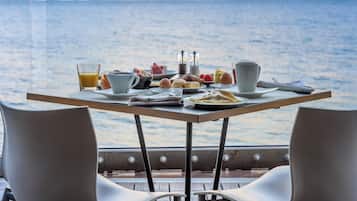 Tägliches inbegriffenes Frühstücksbuffet