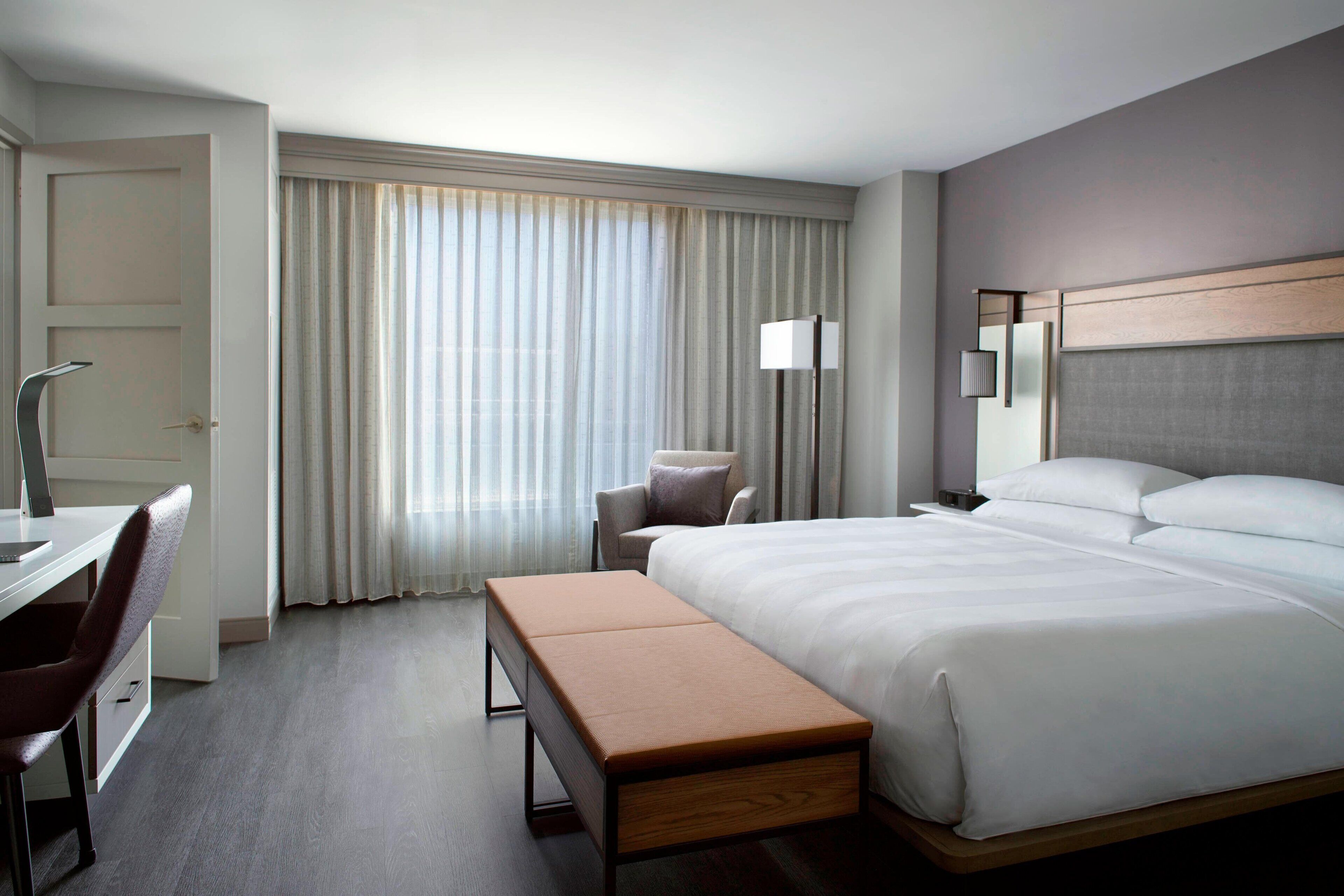 Suite, 1 Double Bed | Premium bedding, down comforters, in-room safe, desk