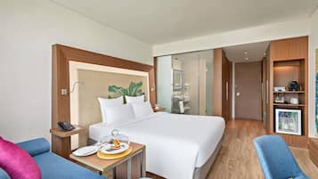 1 bedroom, minibar, in-room safe, desk