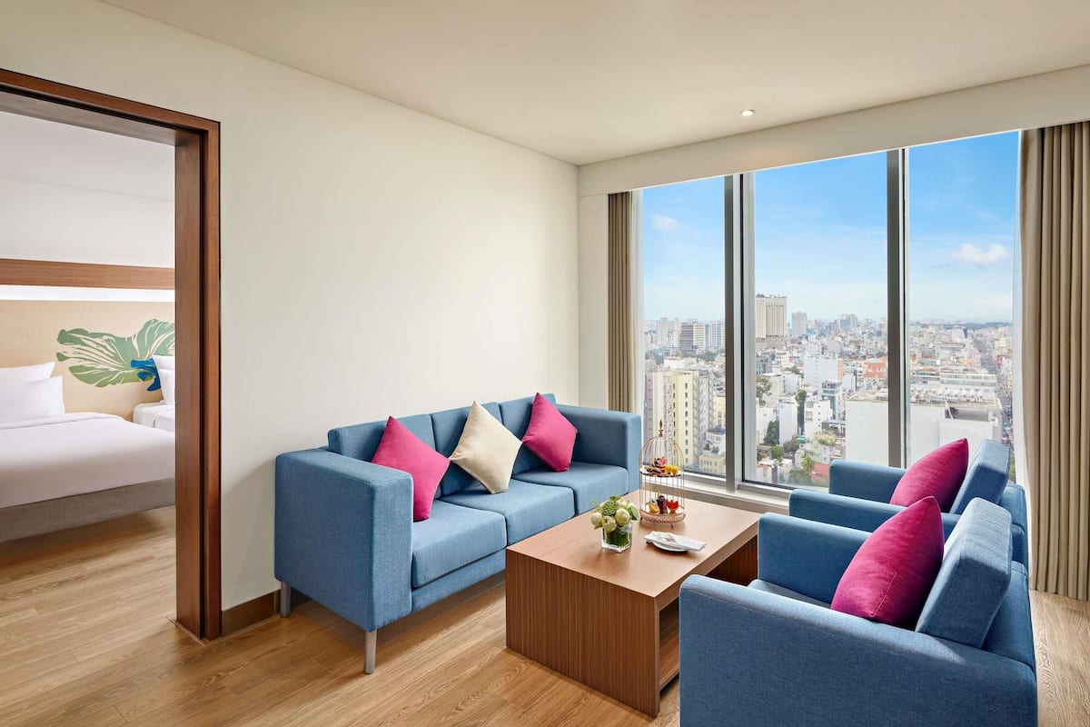 Executive Suite, 1 King Bed, Premier Lounge Access, Panoramic City View | View from room