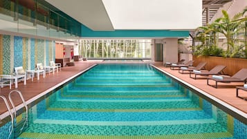 Outdoor pool, pool loungers