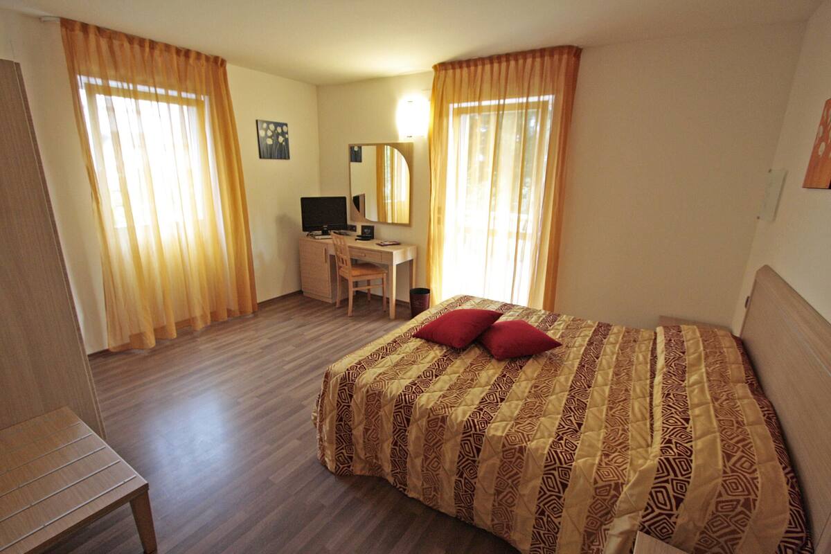 Chambre Confort Double ou avec lits jumeaux