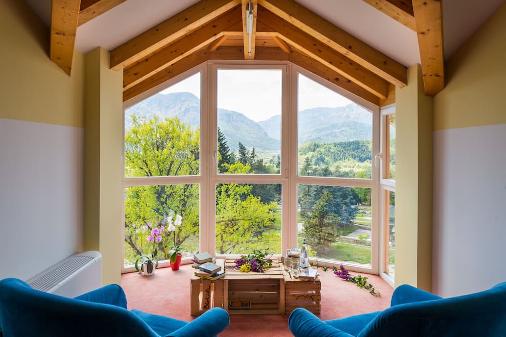 Nature Bio Hotel Elite
