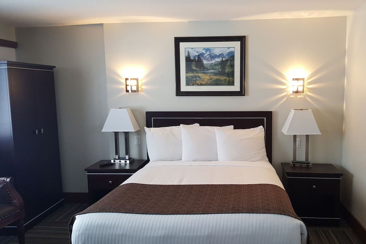 Cortinas blackout, cunas gratuitas, wifi gratis y ropa de cama 