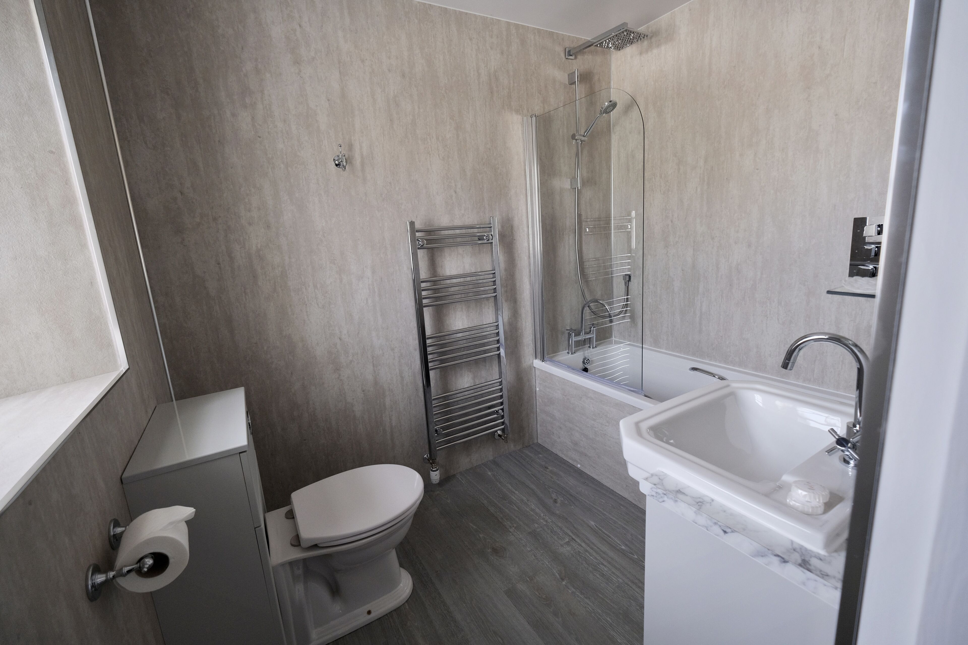 double or twin room (room 7) | iron/ironing board, free wifi, bed sheets