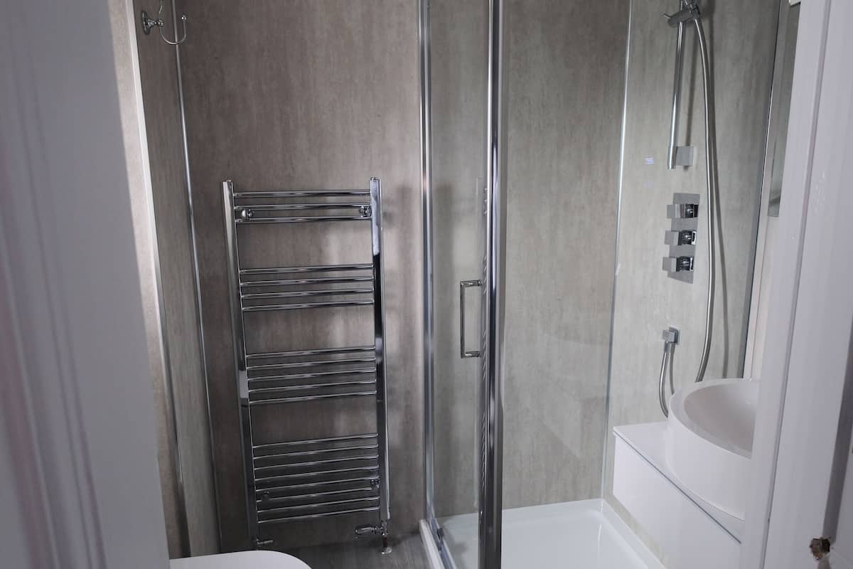 standard double room | iron/ironing board, free wifi, bed sheets