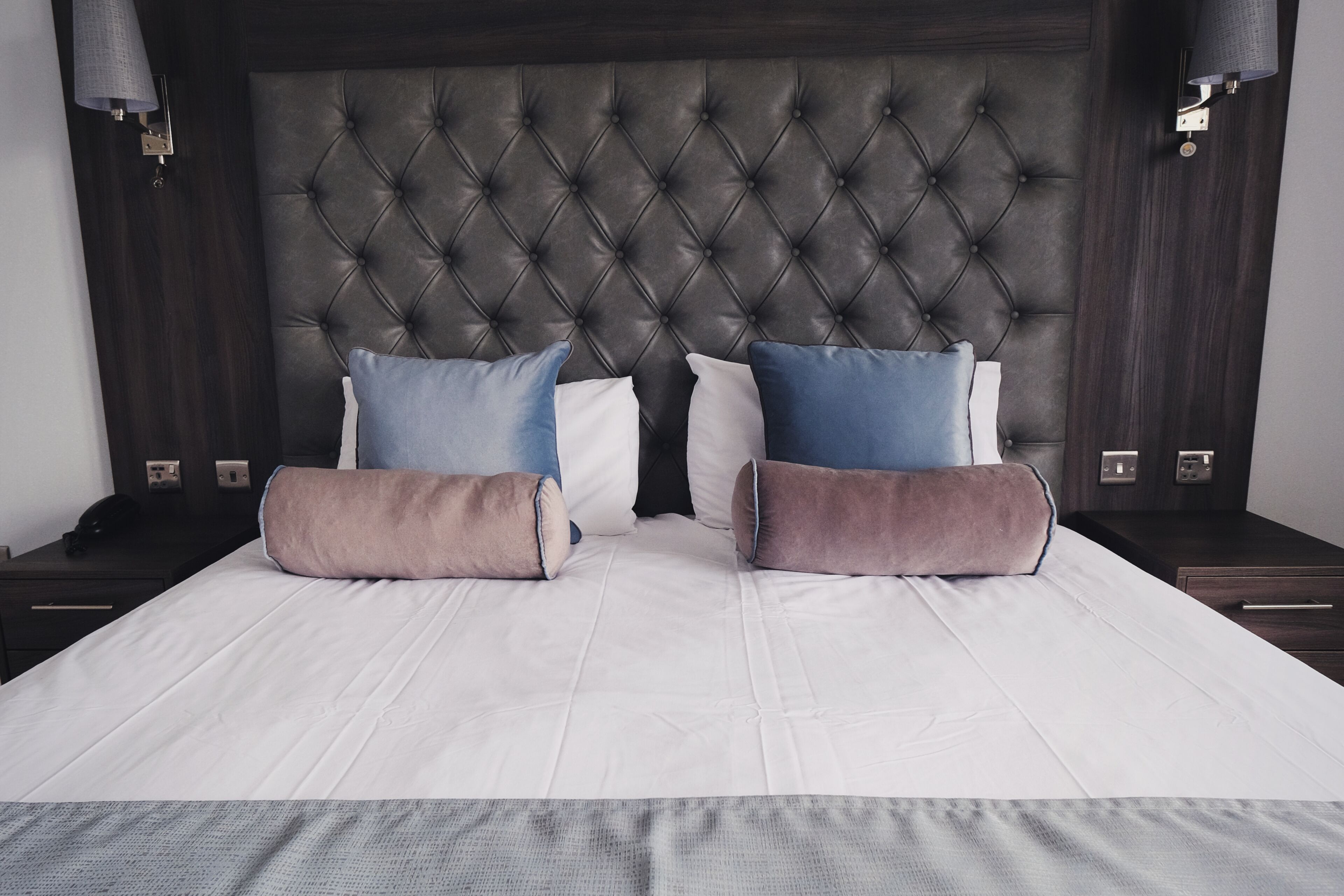 superior double room (room 6) | iron/ironing board, free wifi, bed sheets