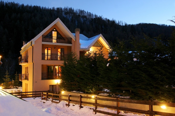 Front of property – evening/night