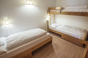 Down duvets, in-room safe, desk, free WiFi