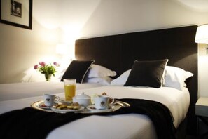 Suite Classic, 1 letto king | Minibar, una cassaforte in camera, tende oscuranti, insonorizzazione