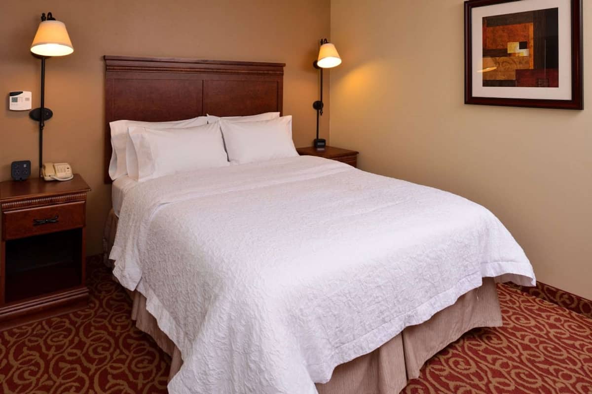 In-room safe, iron/ironing board, free cribs/infant beds